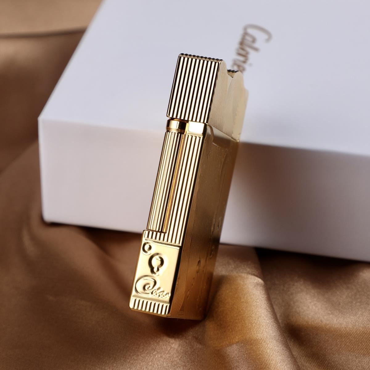 Sanji Lighter Luxury Present Box Packaging Metal Mermaid Lighters Retro Nostalgic One-Piece Pulley Refillable Kerosene Soft Flame Lighter Butane Free Birthday (Yellow)