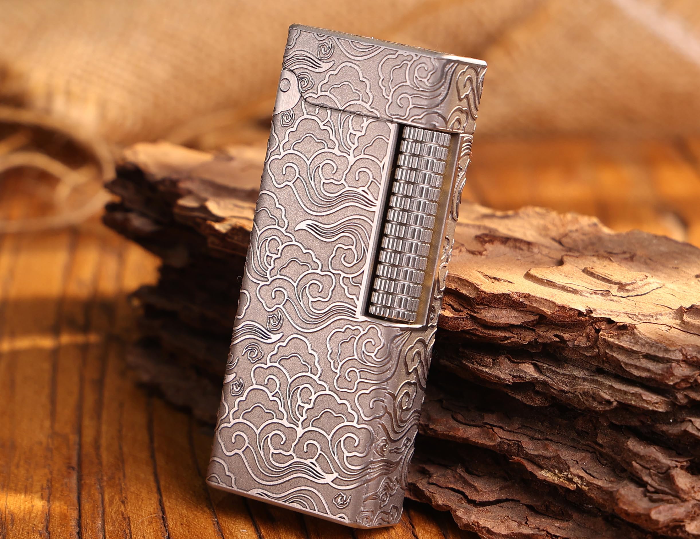 WDMART- Food-Grade Stainless Steel Mechanical Trench Lighter • Retro Soft Flame Oil Lighter • Cool Open Flame Kerosene Lighters one Click lid Opening • Model：Flame Spirit (JD)