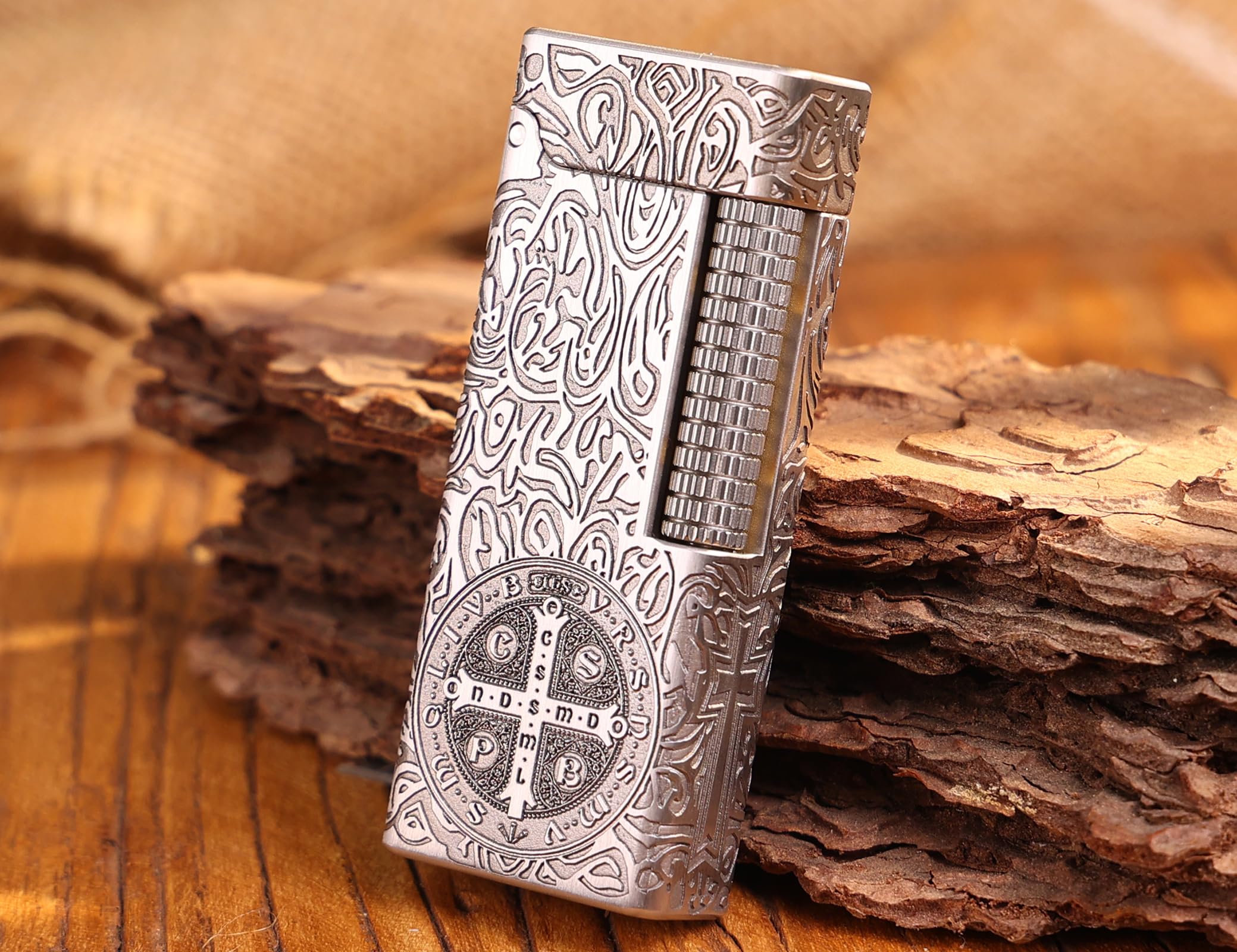 WDMART- Food-Grade Stainless Steel Mechanical Trench Lighter • Retro Soft Flame Oil Lighter • Cool Open Flame Kerosene Lighters one Click lid Opening • Model：Flame Spirit (JD)